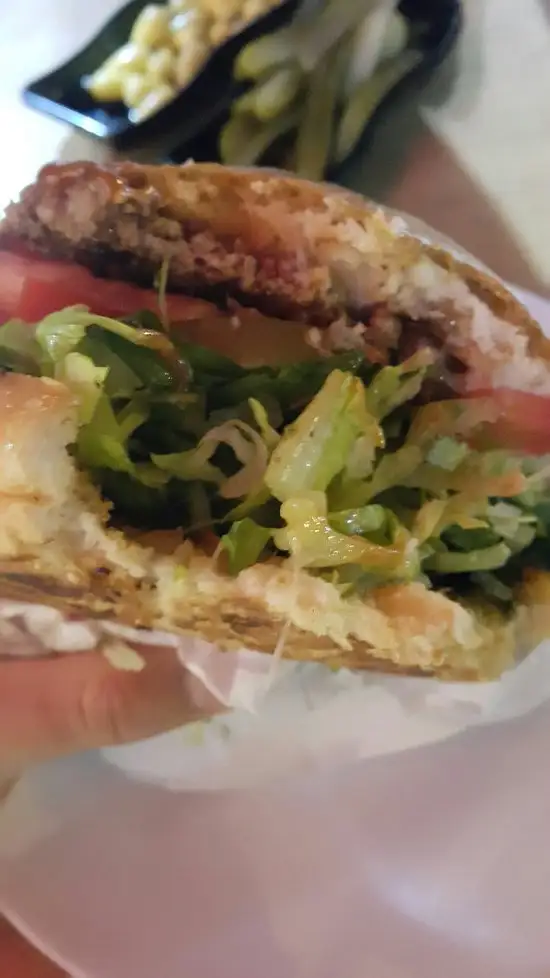 Hamburgerci Mükerrem'nin yemek ve ambiyans fotoğrafları 10
