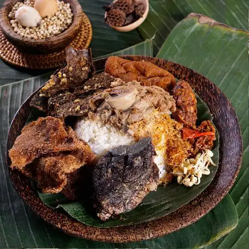 Gambar Makanan Nasi Bhuk Depan Malibu Kawi, Klojen 7