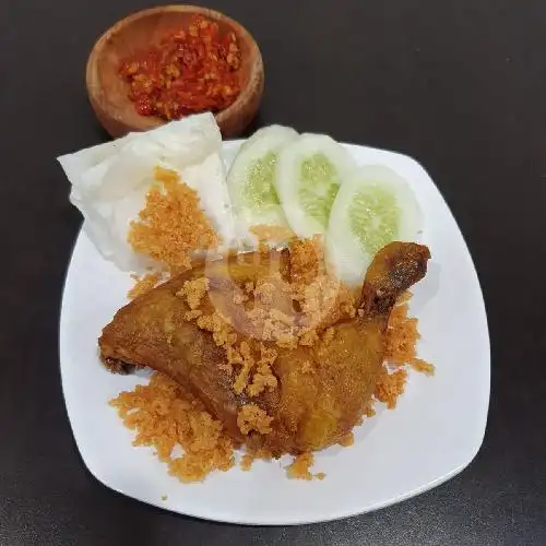 Gambar Makanan Ayam Rendang Pak Gus, Kelapa Hybrida 13