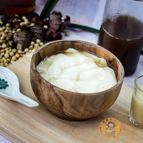 Gambar Makanan Kembang Tahu dan Susu Jahe Merah Naomi Kodamar 4