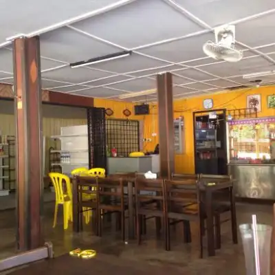 Asmadi Cafe & Restaurant