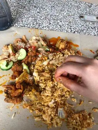 Gerai Kak Mek Nasi Berlauk