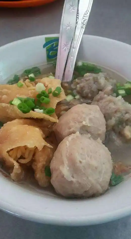 Gambar Makanan Bakso Kota Cak Man 18