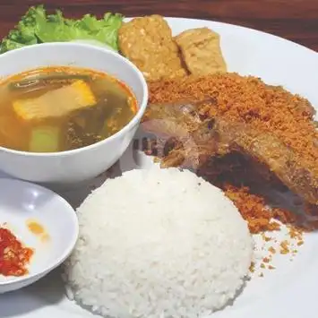 Gambar Makanan Ayam Goreng Karawaci, Gajah Mada 2