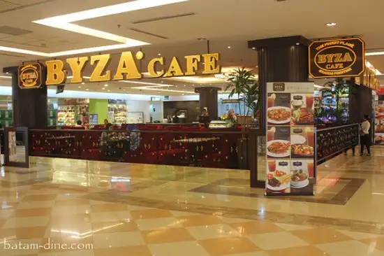 Gambar Makanan Byza Cafe BCS Mall 4
