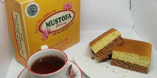 Roti Dan Kue Mustofa Bakery, Merdeka