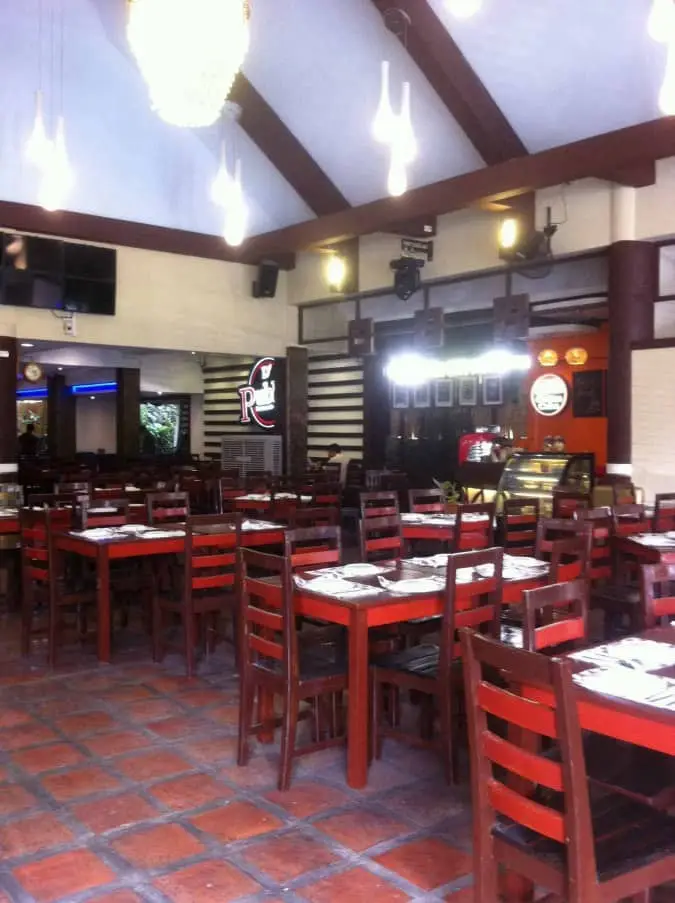 D' Publiq Restaurant and Bar
