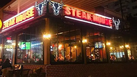 Terrace Steak House Restaurant'nin yemek ve ambiyans fotoğrafları 1