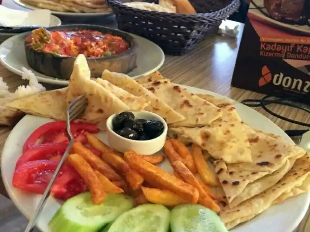 tuzluçayır Tandır Cafe Bistro'nin yemek ve ambiyans fotoğrafları 4