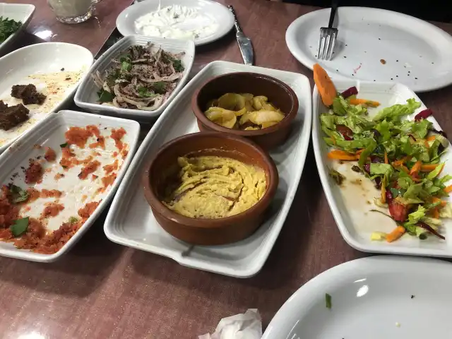 Altın Şiş Adana Kebap'nin yemek ve ambiyans fotoğrafları 7