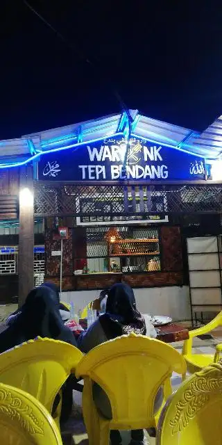 Warunk Tepi Bendang