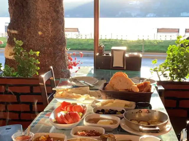 Rumeli Kale Cafe'nin yemek ve ambiyans fotoğrafları 2