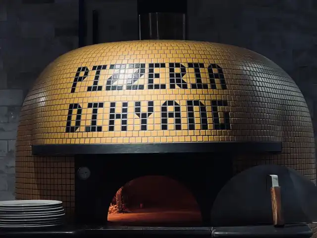 Pizzeria Dihyang Food Photo 2