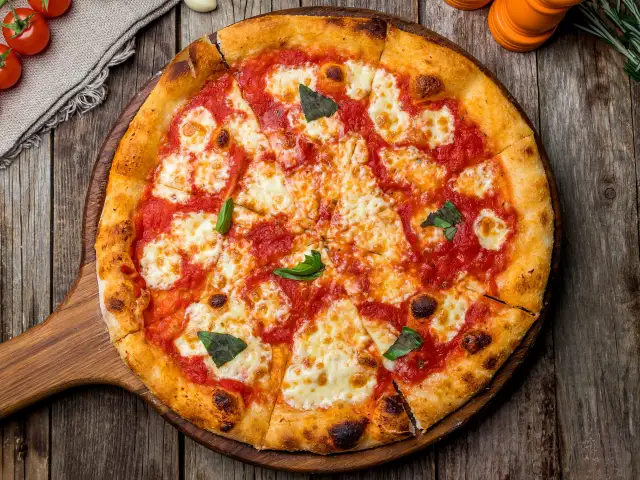 Sezar Pizza'nin yemek ve ambiyans fotoğrafları 1