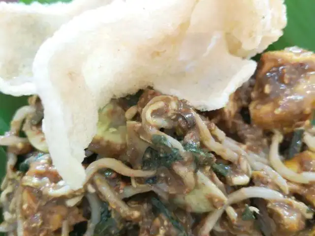 Gambar Makanan Rawon Pecel Andayani 17