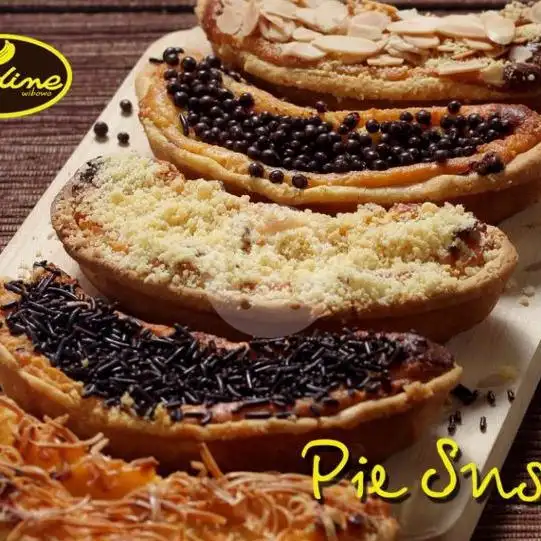 Gambar Makanan Pie Pisang Nadine Wibowo, KH Mas Mansyur 4