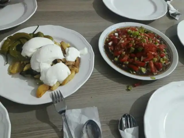 Pınarlı Fuar Doy Doy Restoran (Taşkınlar Restoran)'nin yemek ve ambiyans fotoğrafları 3