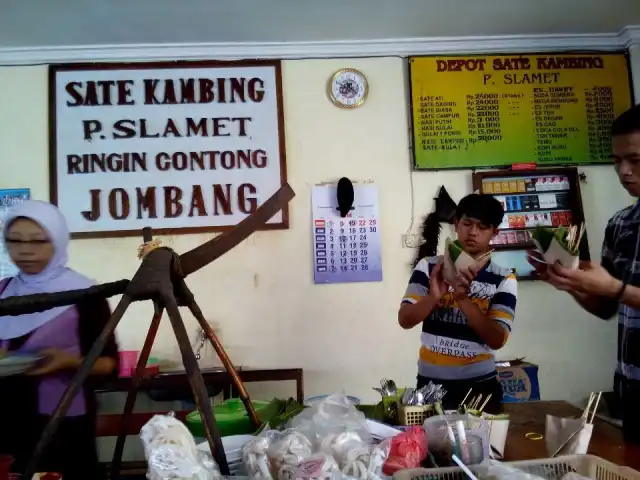 Gambar Makanan Sate Kambing Pak Slamet Ringin Contong 8