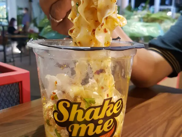 Gambar Makanan ShakeMie 9