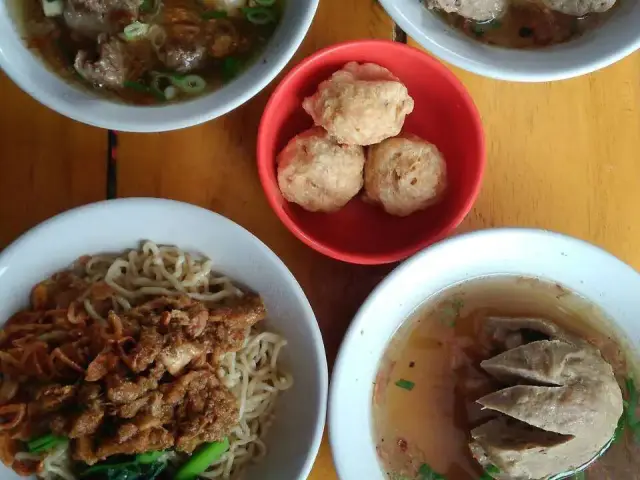 Gambar Makanan Bakso Rusuk Samanhudi 17