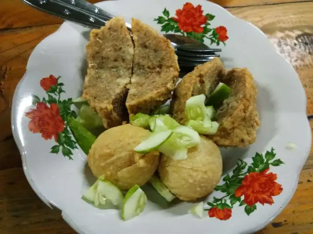 Gambar Makanan Pempek Palembang Oky 13