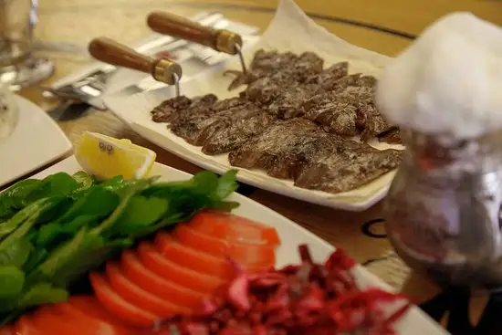 Halis Erzurum Cağ Kebabı'nin yemek ve ambiyans fotoğrafları 1