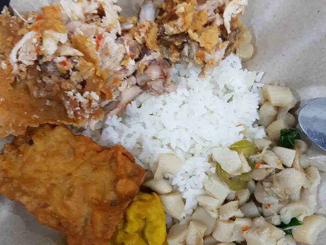 Gambar Makanan Ayam Geprek Jogja 8