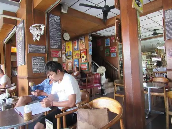 Gambar Makanan Cafe Seminyak 3