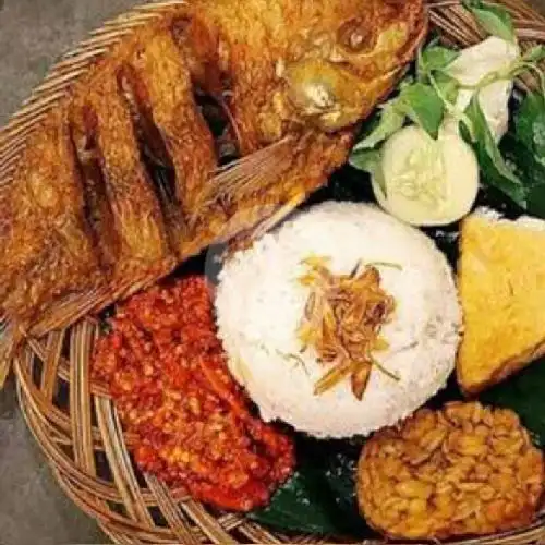 Gambar Makanan Pecel Lele Maskun, Jombang Astek 7