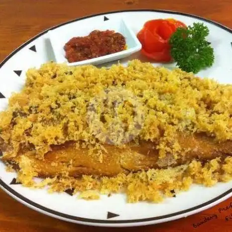 Gambar Makanan Ayam Serundeng Ibu Ratna, Margaasih 4