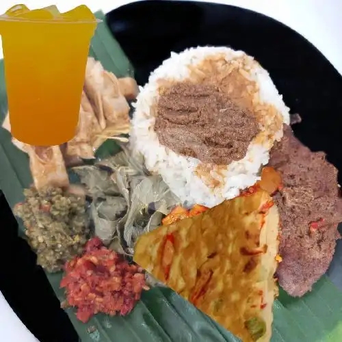 Gambar Makanan Nasi Padang Sari Tanjung, Kalibata 5