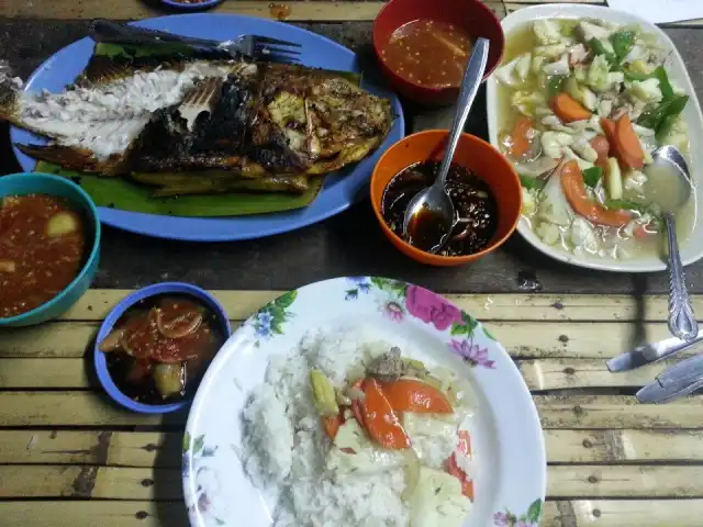 Teratak Ikan Bakar Sri Murni Batu 19 Hulu Langat Food Photo 15