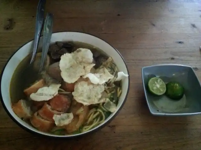 Gambar Makanan Soto Mie Srengseng 4