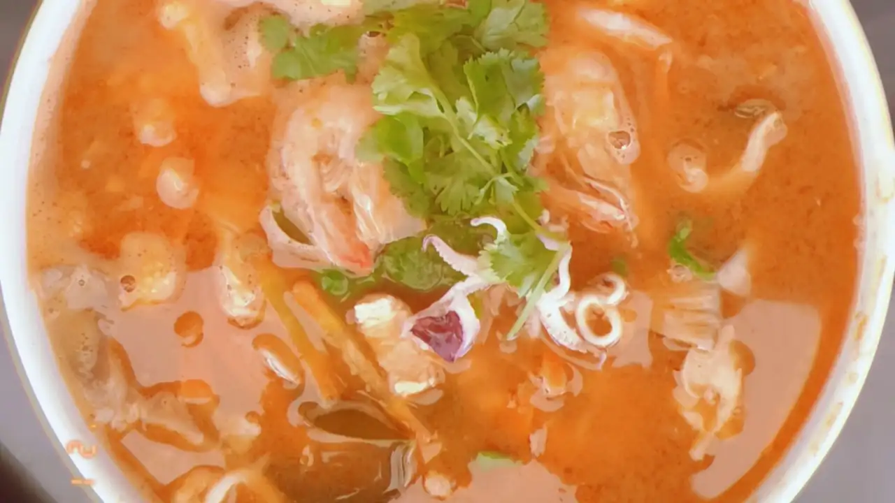 Hamila Tomyam