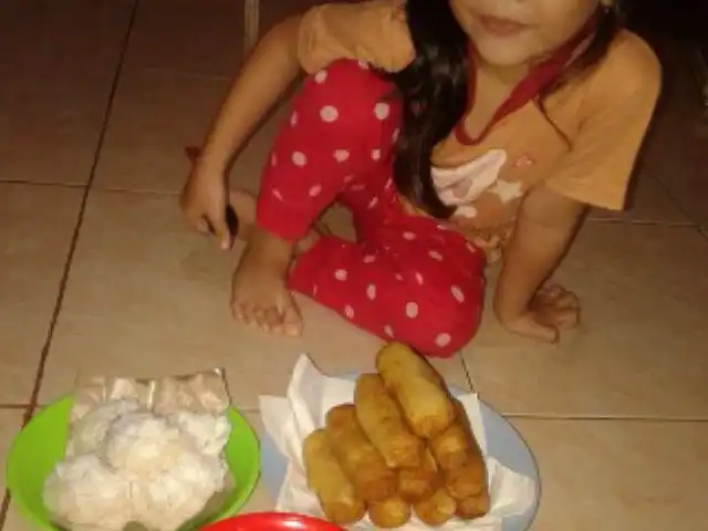 Gambar Makanan Ketan urap & Risol Turkay 2