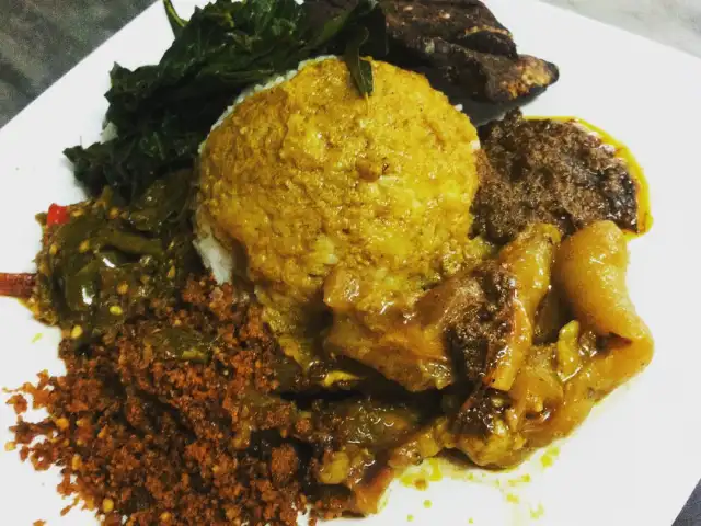 Gambar Makanan Nasi Padang ACC Minang 1