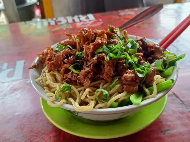 Gambar Makanan Mie Ayam Gajah Mungkur 4