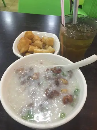 Yee Kee Porridge Restaurant Food Photo 1