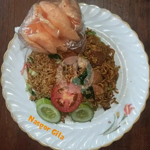 Gambar Makanan Warung Nasi Goreng Pak Ade, Cihampelas 8