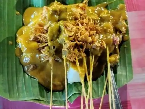 Sate Padang Buyung, Duren Tiga