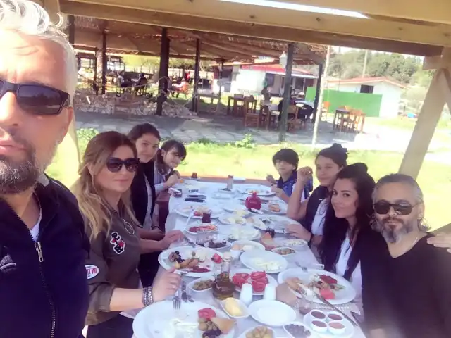 Truva Restaurant'nin yemek ve ambiyans fotoğrafları 4