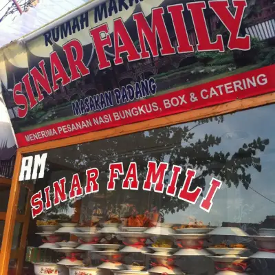 Sinar Family