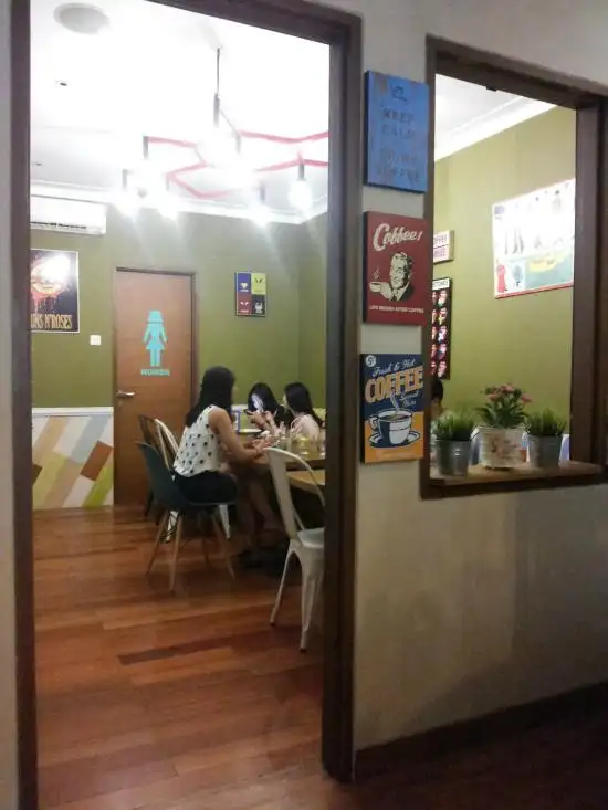 Gambar Makanan Kopium Artisan Coffee 16