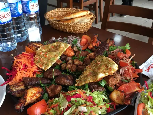 Çarşı Kanat'nin yemek ve ambiyans fotoğrafları 14
