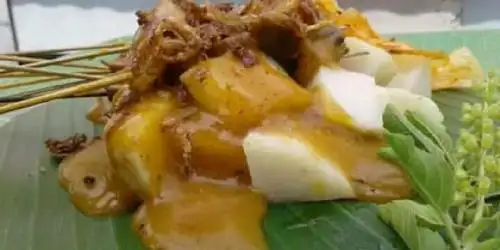 Sate Padang Ajo Dira