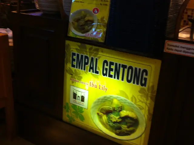 Gambar Makanan Empal Gentong 2