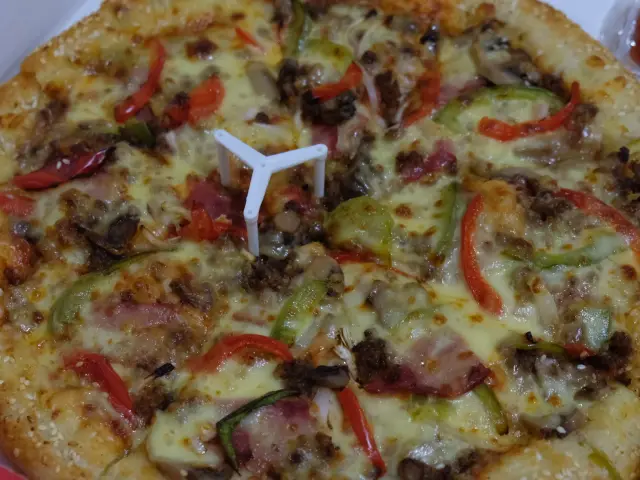 Gambar Makanan PapaRon'sPizza 7