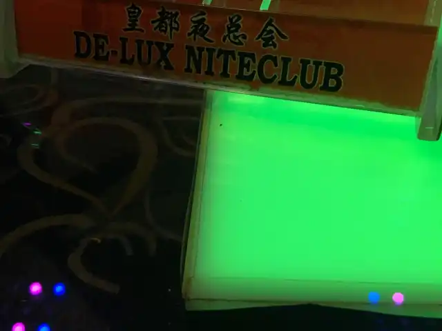 DE-LUX Nite Club Food Photo 15