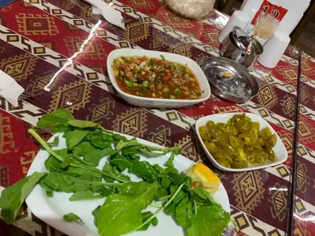 Yaka Mangal Sofrasi'nin yemek ve ambiyans fotoğrafları 3