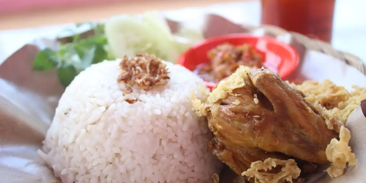 Warung Penyetan Bu Wid, Karangmalang